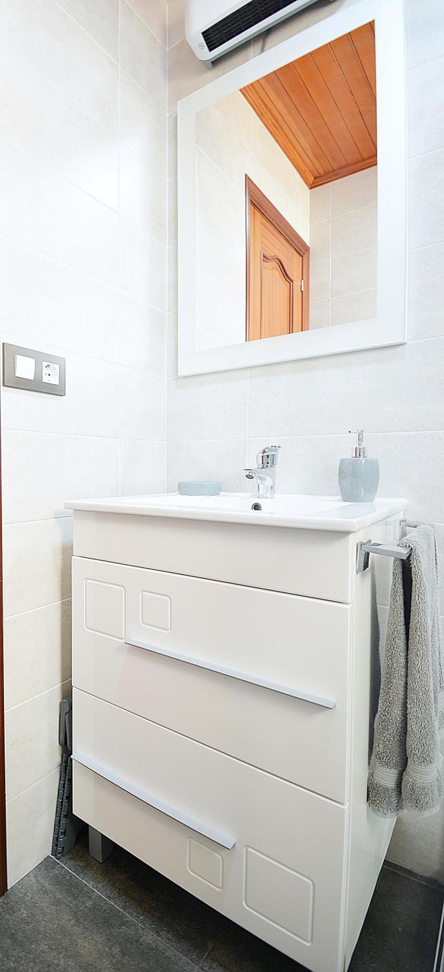 Galihost - Apartamento Con Vistas En Pedras Negras O Grove Exterior photo
